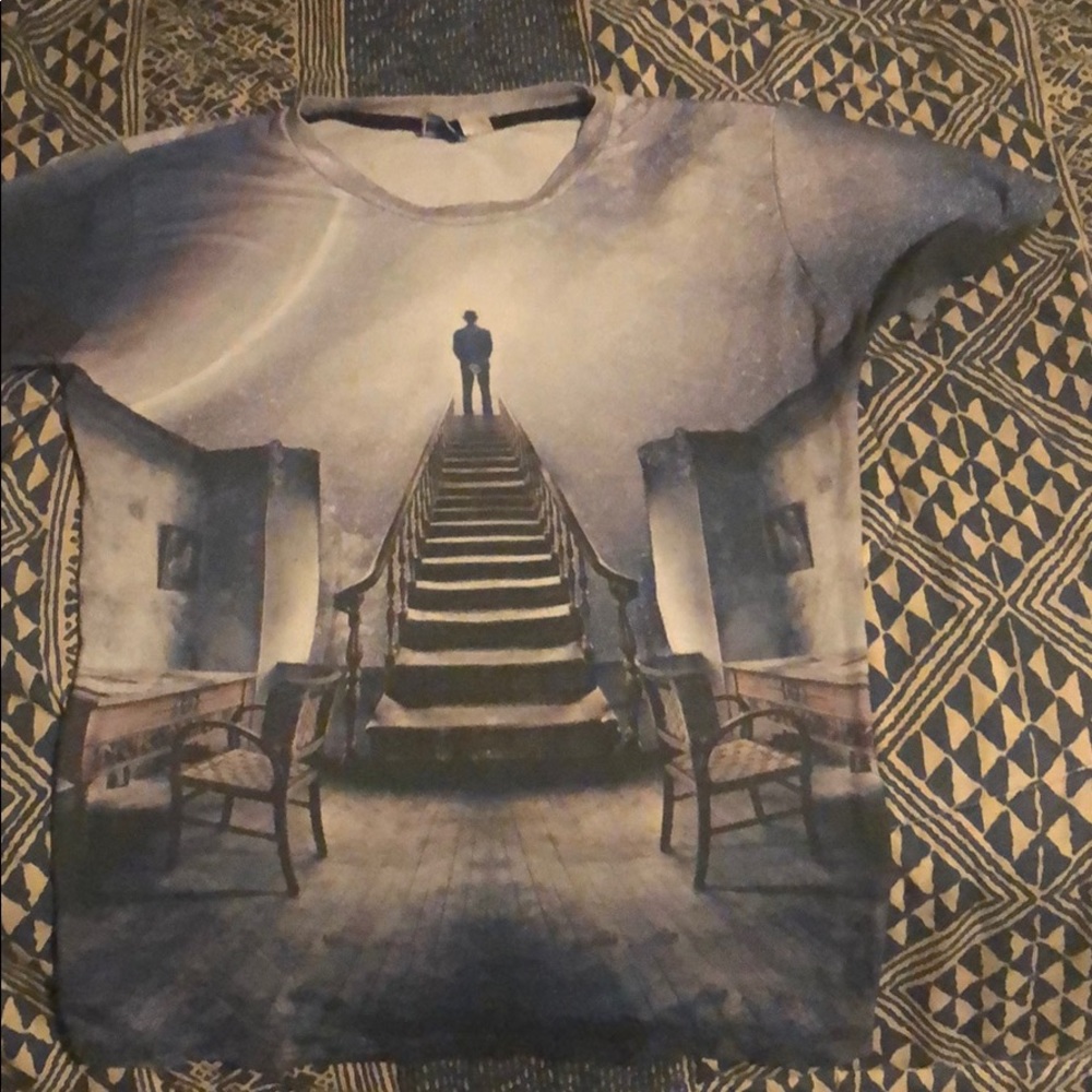 2/$20 Artsy tee